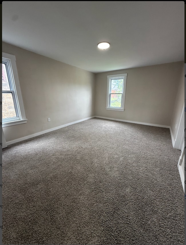 Building Photo - Giant, Newly Renovated Home in New Kensington!