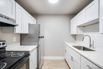 Building Photo - Canopy Ridge