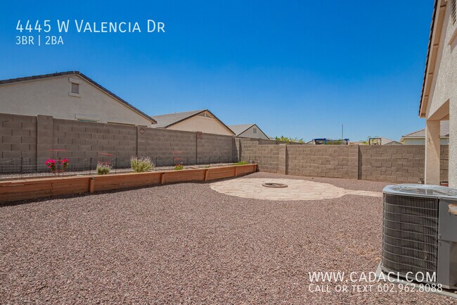 Building Photo - 4445 W Valencia Dr