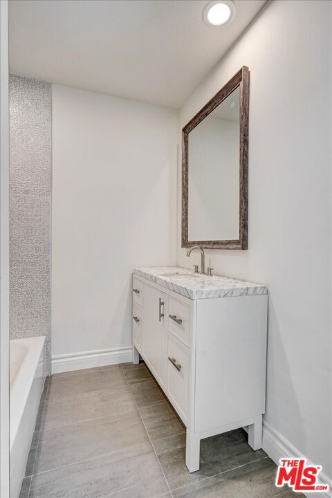 Building Photo - 7450 Palo Vista Dr