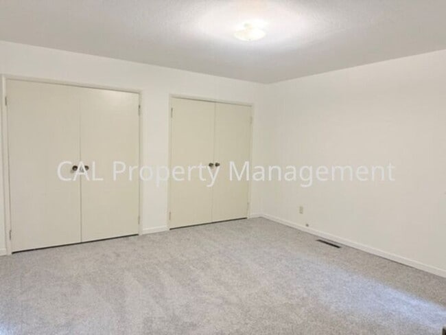 Building Photo - Beautiful 3-Bedroom Pebble Beach Home!