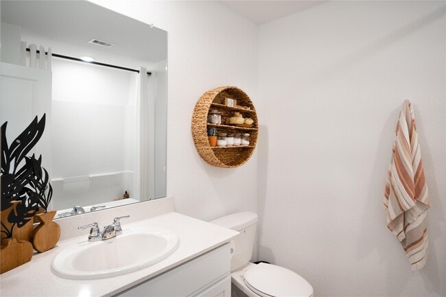 Building Photo - 320 Bush Mdw Ln