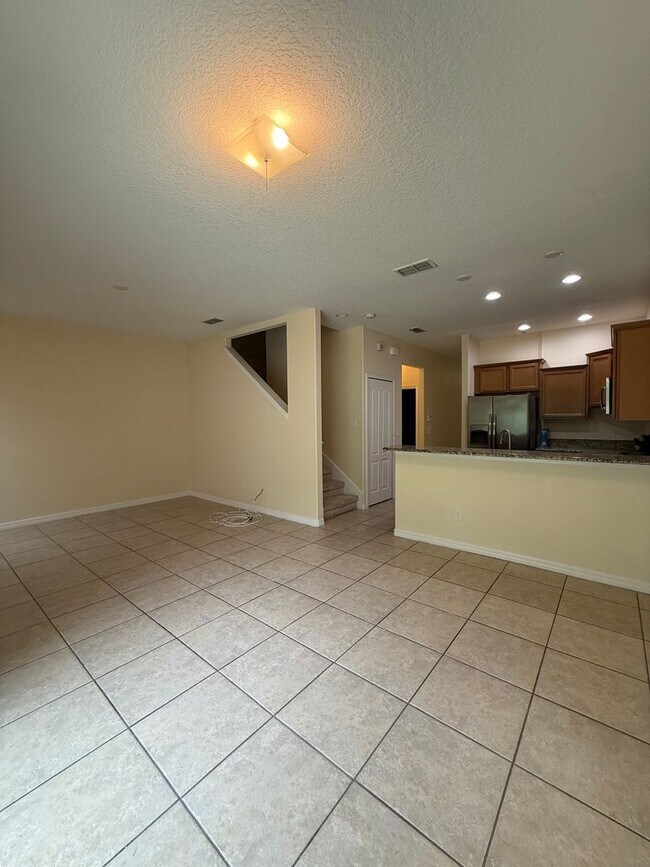 Building Photo - Beautiful Home For Rent!! ( AVAILABLE MOVE...