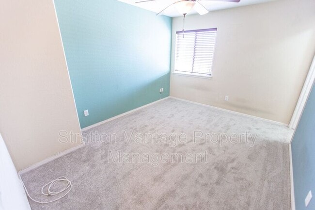 Building Photo - 1701 W Flamingo Dr