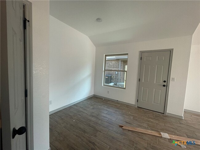 Building Photo - 2408 Duntov Dr