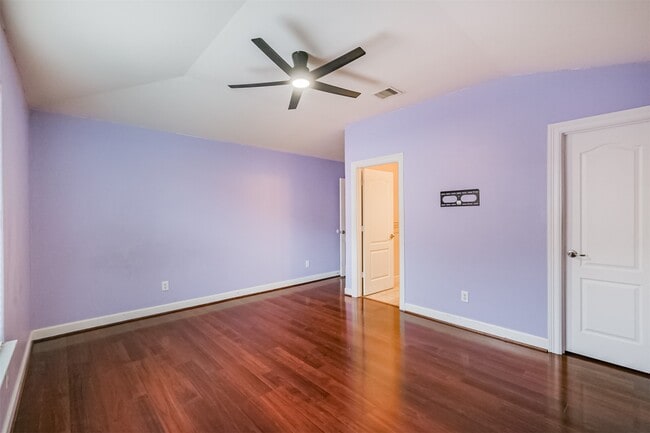 Building Photo - 25923 Celtic Terrace Dr