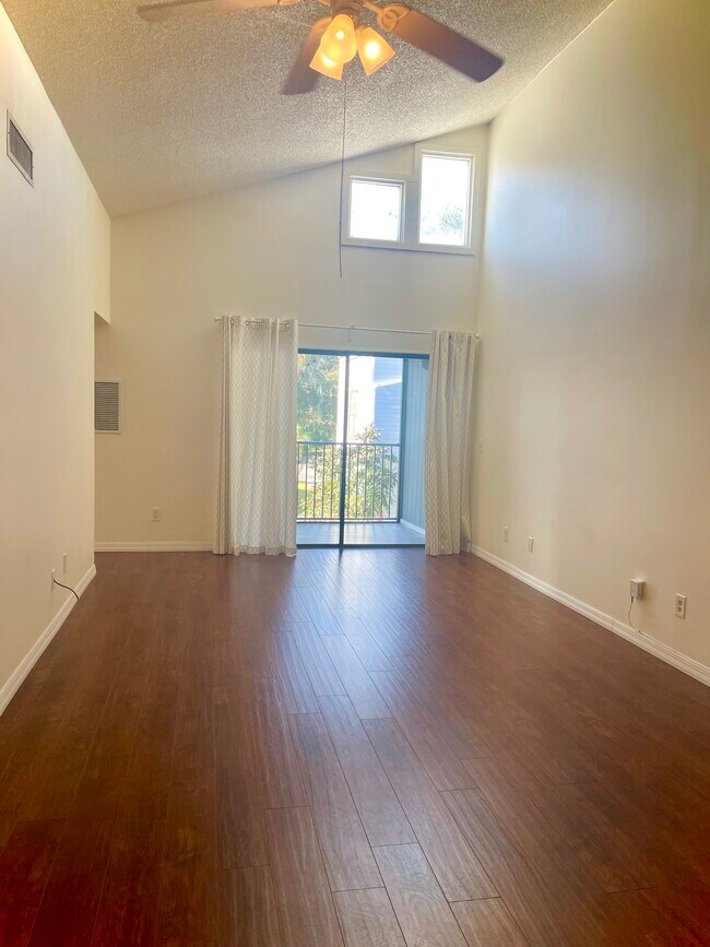 Building Photo - 3795 Atrium Dr
