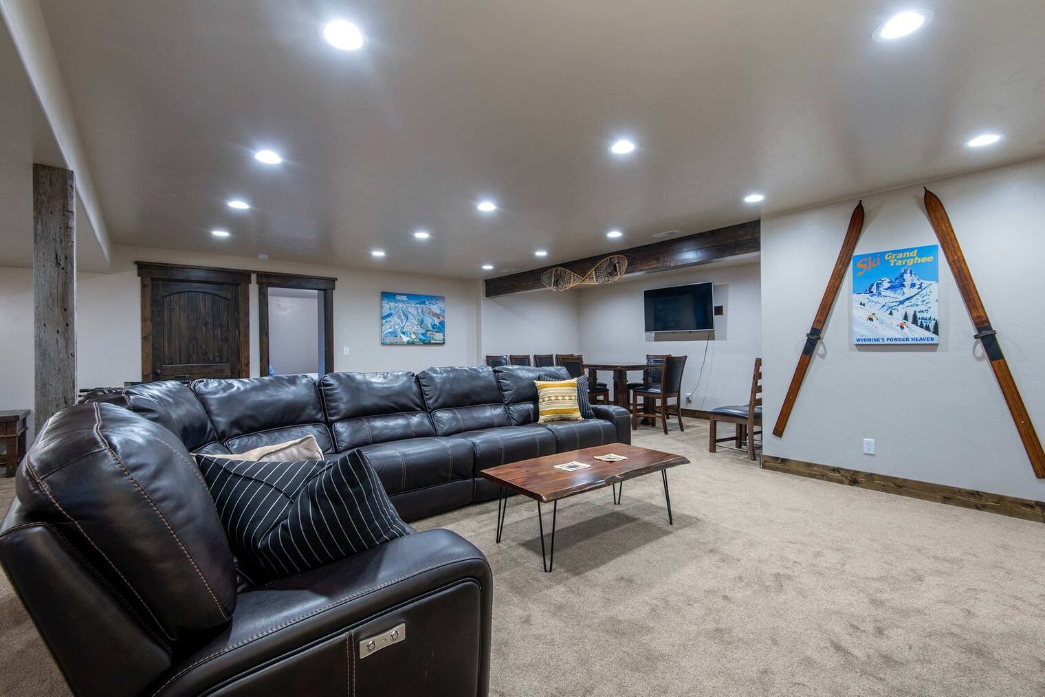 Building Photo - 1591 Fischer Ln