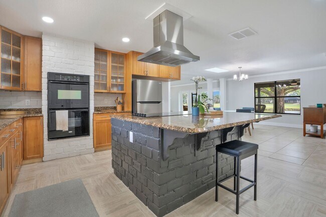 Building Photo - 2724 Ardon Ave