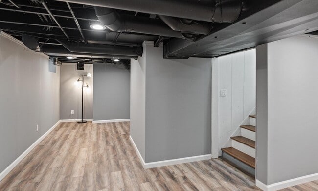 Building Photo - 986 Smith Ave