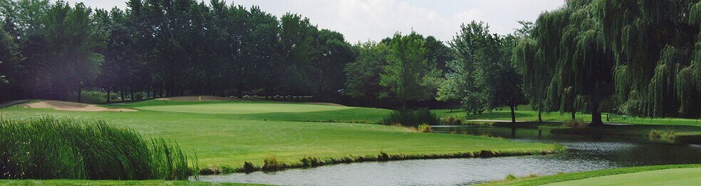 Golf course - 25 Shoreline Rd