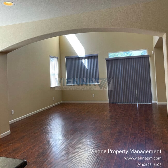 Building Photo - Beautiful Home in The Rivers in West Saccr...