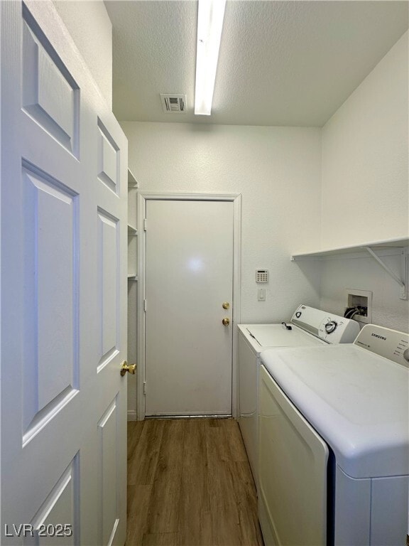 Building Photo - 3012 Jacaranda Dr