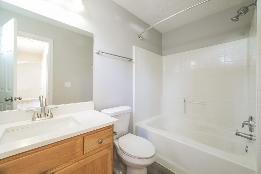 Building Photo - 128 Oak Grove Pl