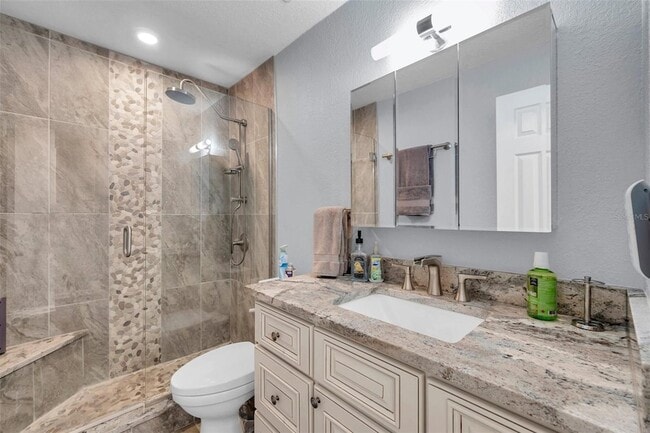 Building Photo - 4768 Coquina Key Dr SE