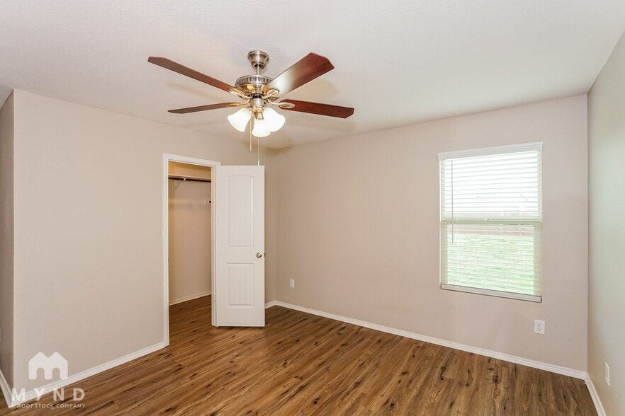 Building Photo - 14356 Cloudview Way