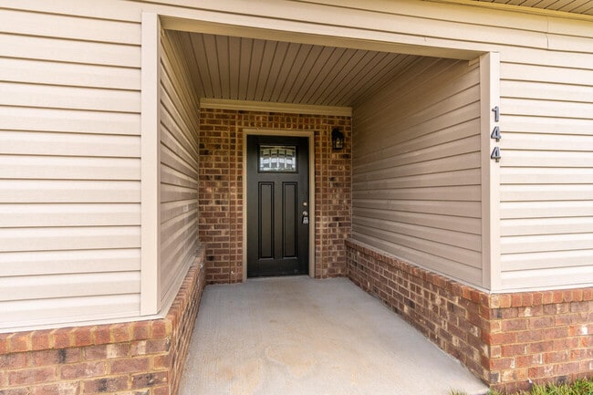 Building Photo - 186 Garden Gate Dr