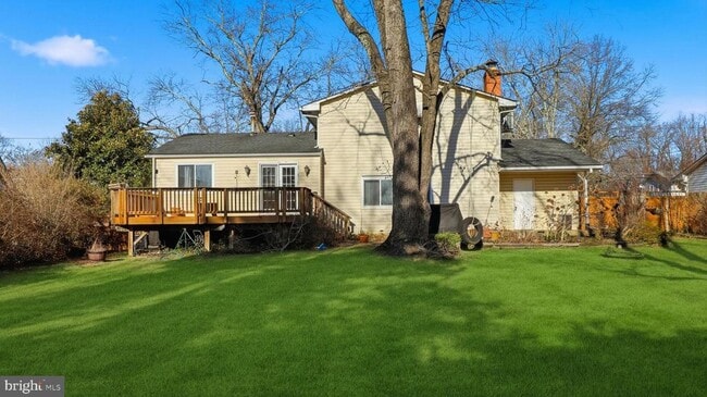 Building Photo - 1703 Tioga Rd