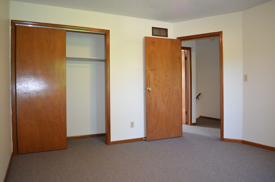 Building Photo - 6300 Ervin Rd