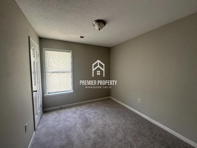 Building Photo - 7172 Ransdorp Dr