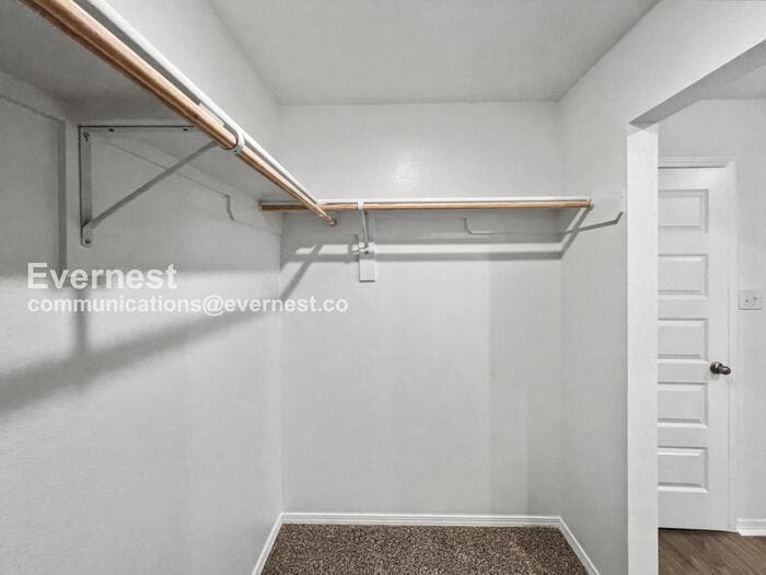 Building Photo - 480 Moonlight Cove