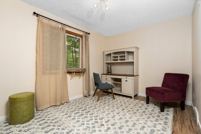 Building Photo - 575 S South Long Lake Rd