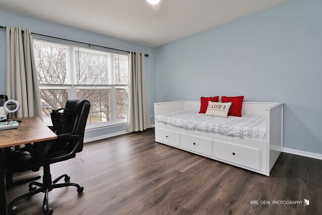 Building Photo - 2764 Olympic Ct