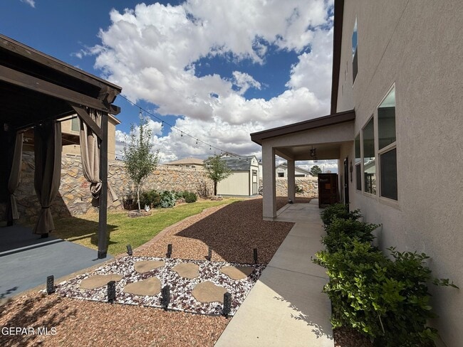 Building Photo - 14525 Jaclyn Marie St