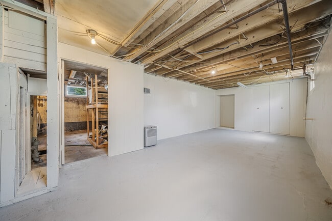 Basement storage space - 907 N Fair St