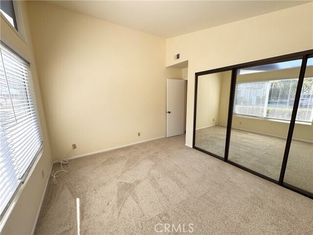 Building Photo - 59 Hilltop Cir