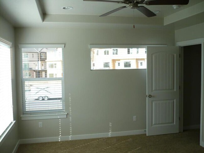 Building Photo - 102 S 1800 W