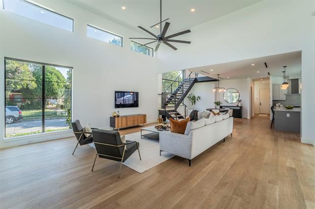 Building Photo - 4826 March Ave