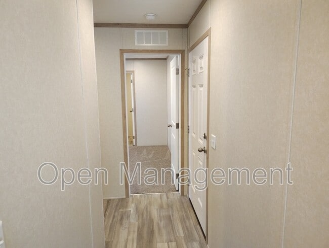 Building Photo - 120 Terry Blvd