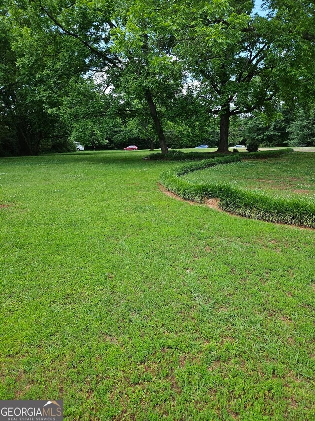 Building Photo - 0 Honey Creek Rd SE