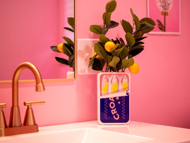 Building Photo - 5602 Tillman Ave