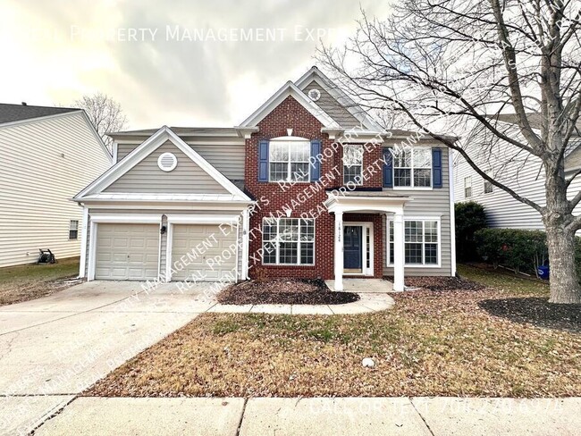 Building Photo - Stunning 4BR/2.5BA House in Cornelius!