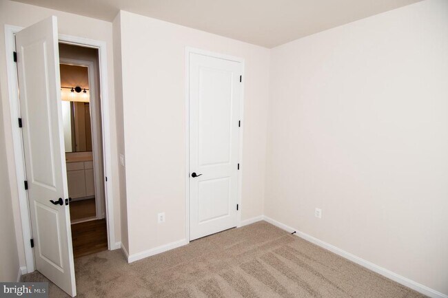 Building Photo - 35535 Aspen Wy