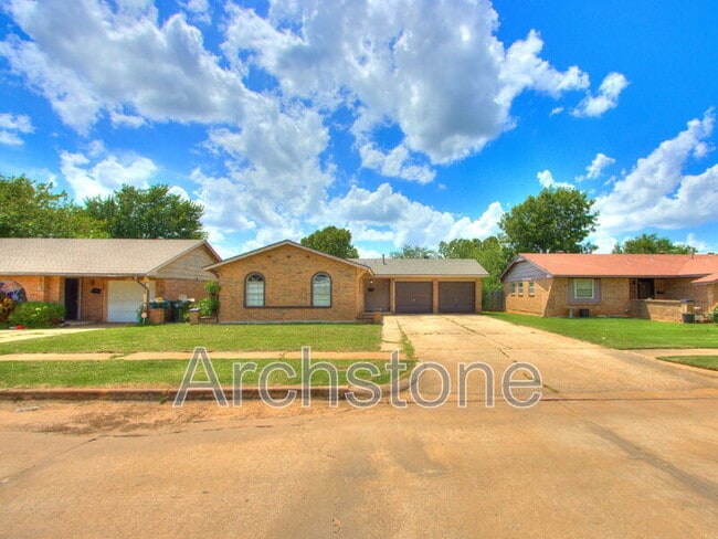 Building Photo - 4501 Meadowvale Dr