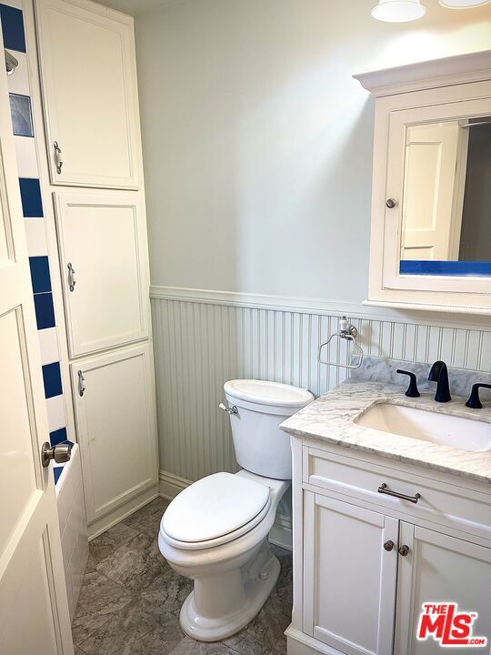 Building Photo - 3017 Urban Ave