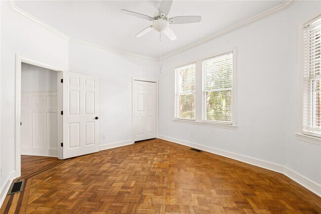 Building Photo - 878 Briarcliff Rd NE