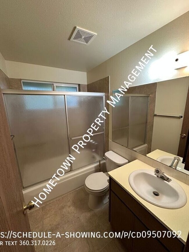 Building Photo - 7242 20th Ave SE