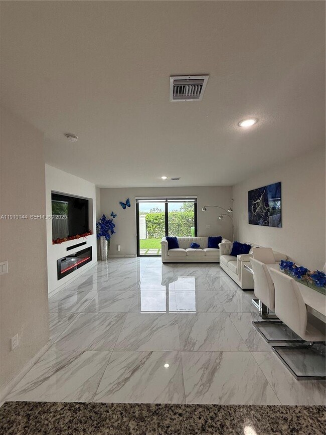 Building Photo - 10917 SW 232nd Terrace