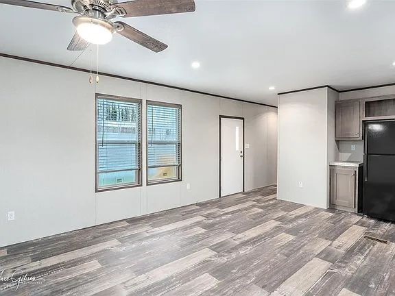 Building Photo - "Charming 3-Bedroom Home with 2 Full Baths in Bossier City – Your Ideal Sanctuary Awaits!"