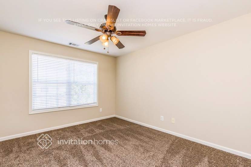 Building Photo - 75 Monarch Way