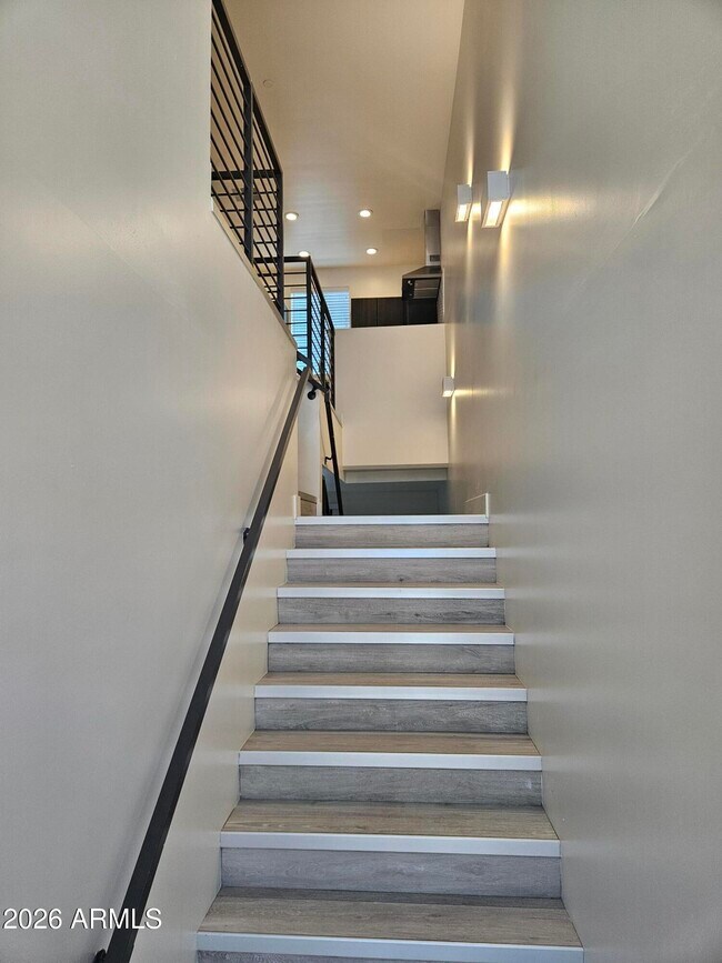 Building Photo - 264 S Roosevelt St