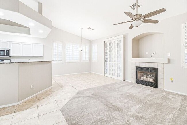 Building Photo - Spacious 2-Bedroom Henderson Home with Fireplace & Private Yard