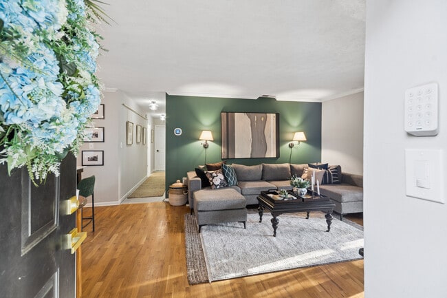 Building Photo - 1150 Collier Rd NW