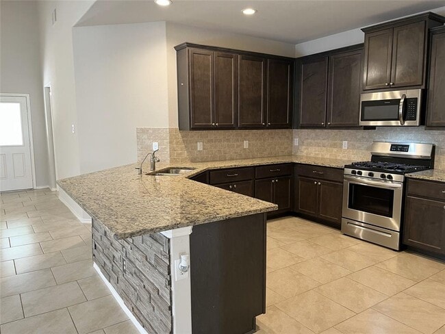 Building Photo - 22070 Sun Haven Ln