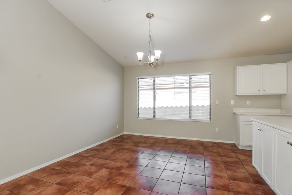 Building Photo - 15821 W Tara Ln