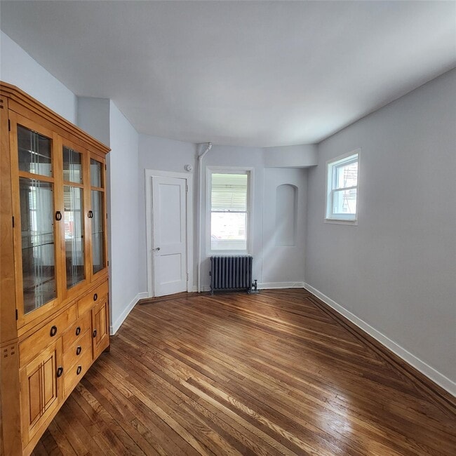 Building Photo - 89-21 172nd St